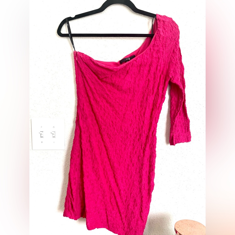 Forever 21 hot pink dress